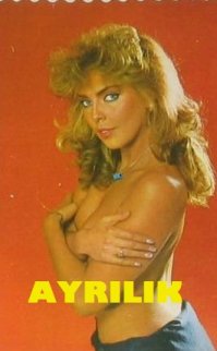 Ayrılık 1990 Ahu Tuğba izle